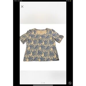 Talbots Women's XL V-Neck Short Sleeve Tee Palm Leaf Print Beige Blue Stretch